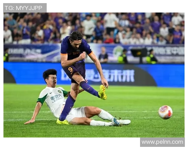 重庆足球队的默契配合分析与战术探讨如何提升球队整体表现